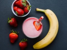 strawberry and banana smoothie